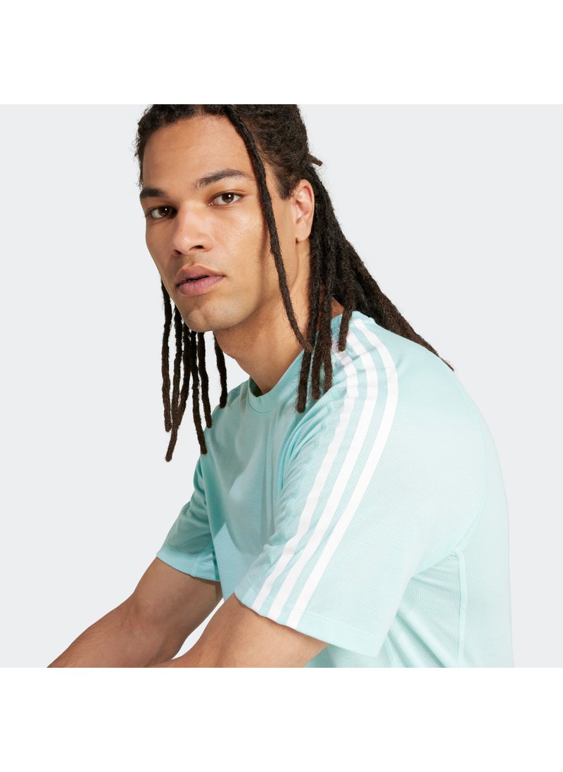 Own the Run 3 Stripes T-shirt