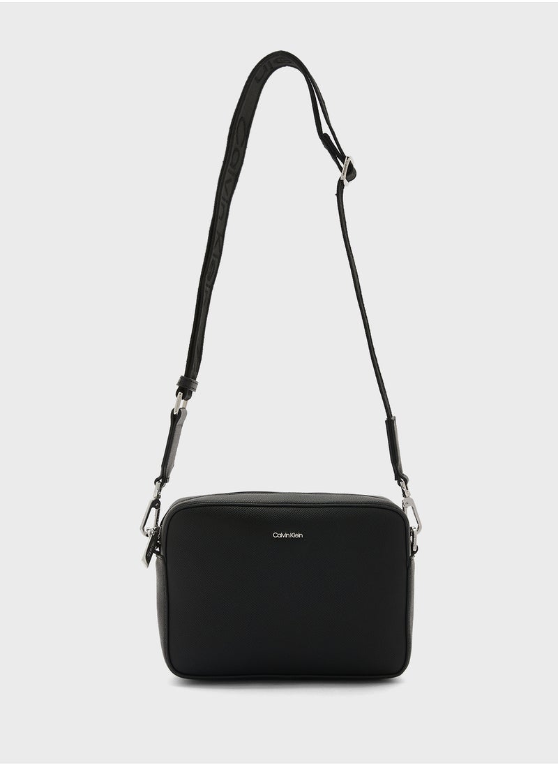 Must Small Crossbody