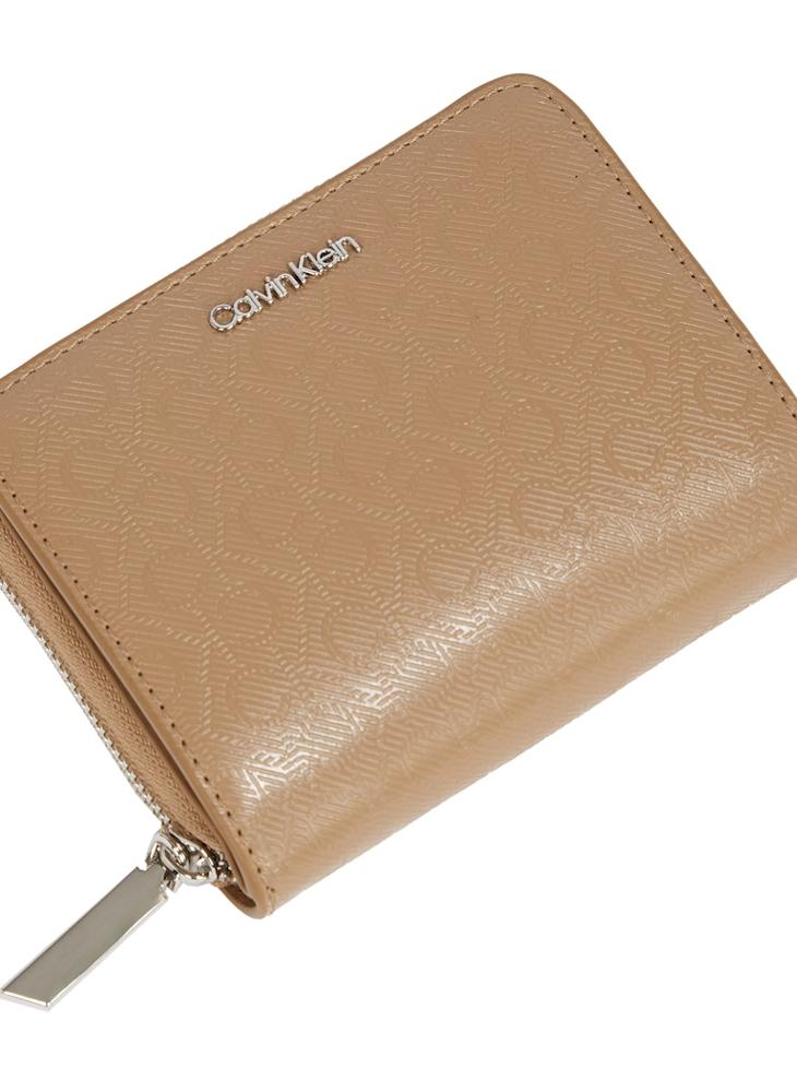 Must Medium Zip Around Wallet