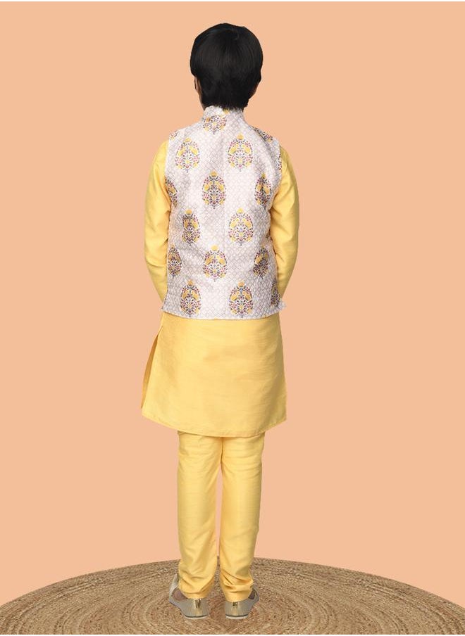 Kurta Pyjama Set with Printed Nehru Jacket