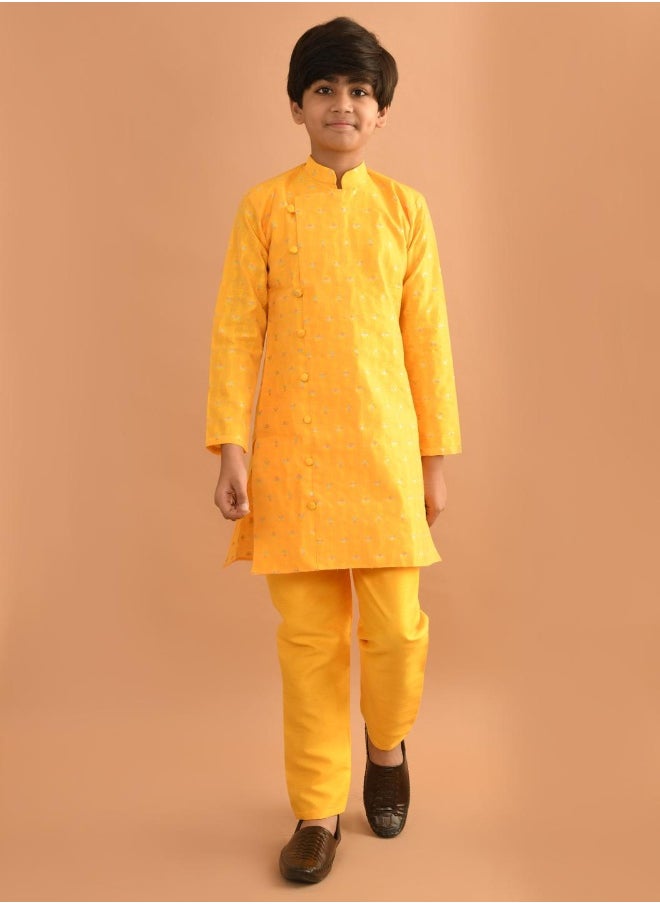 Kurta Pajama Set