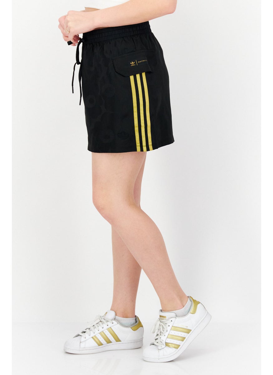 Women Sportwear Fit Training Skirt, Black/Gold