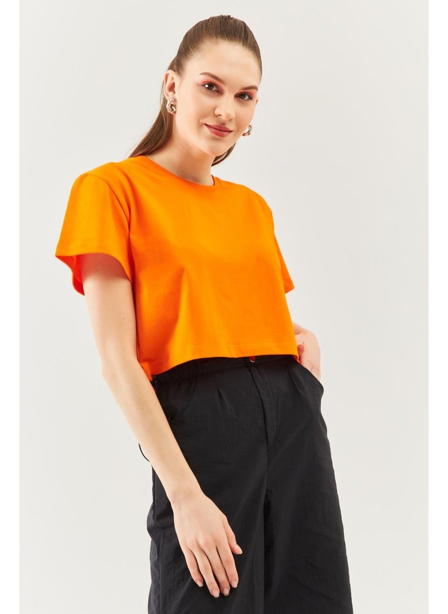 Turuncu Oversize Rahat Pamuklu Penye Bisiklet Yaka Kısa Kol Basic Crop T-Shirt