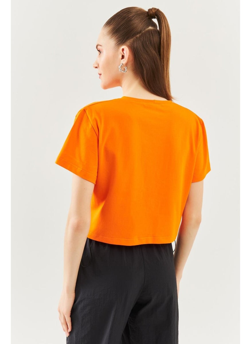 Turuncu Oversize Rahat Pamuklu Penye Bisiklet Yaka Kısa Kol Basic Crop T-Shirt