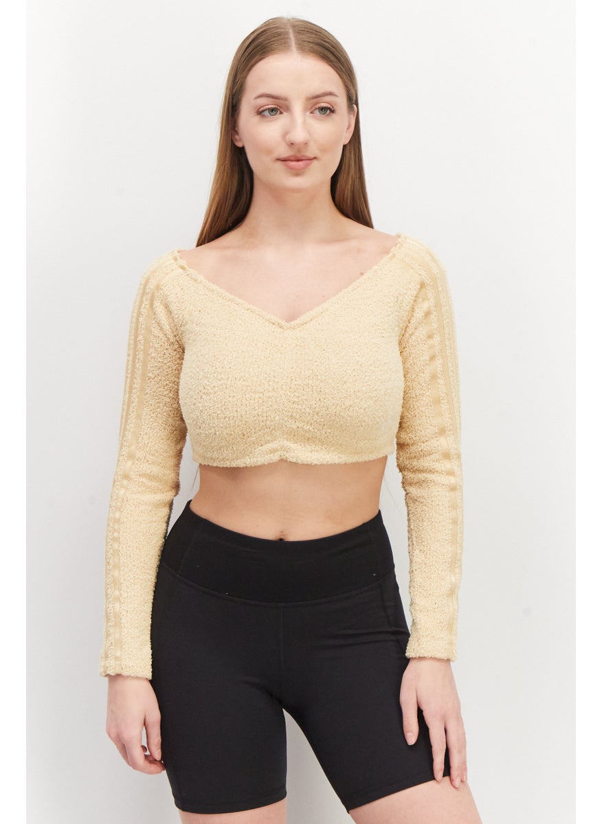 Women Sportswear Fit Long Sleeve Outdoor Crop Top, Cream