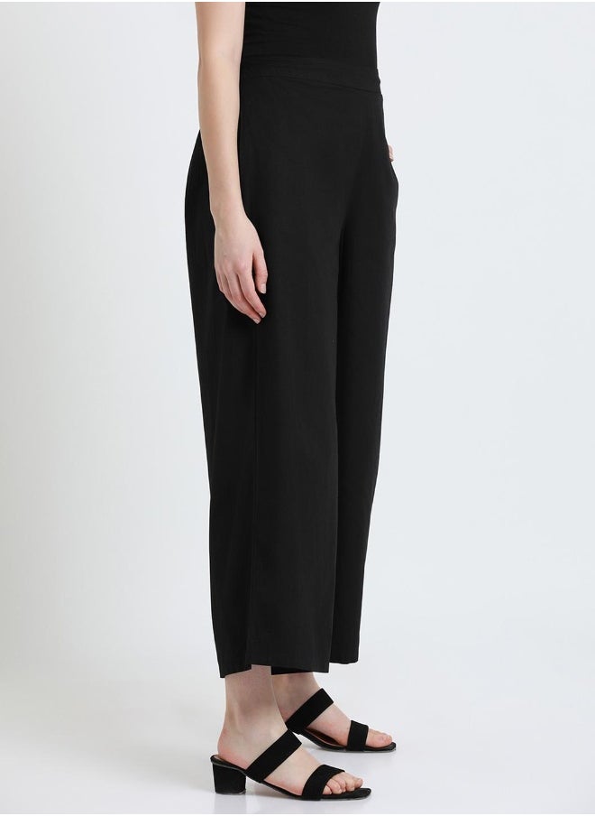 Relaxed Fit Black Cotton Trousers – Classic and Comfortable