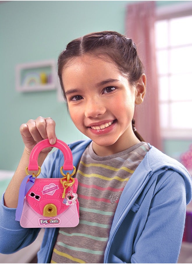 Secret Tiny Bag, Find the keys, unlock the pockets and use 15+ surprises to customise your Tiny Bag, Lock all your secrets & carry everywhere with you, Gift toys for 4+ years, Best creative toys for girls