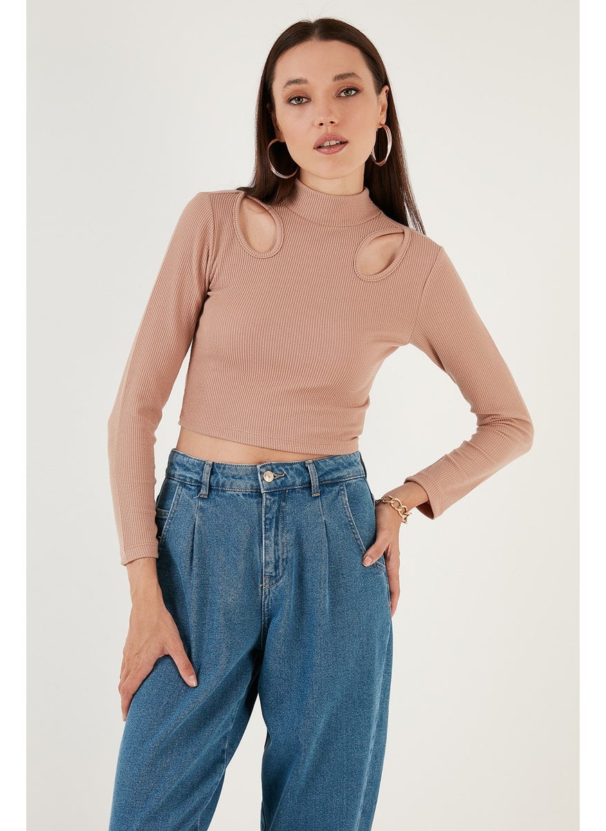 Flexible Slim Fit Cut Out Window High Collar Crop Blouse Women's Blouse 5865348