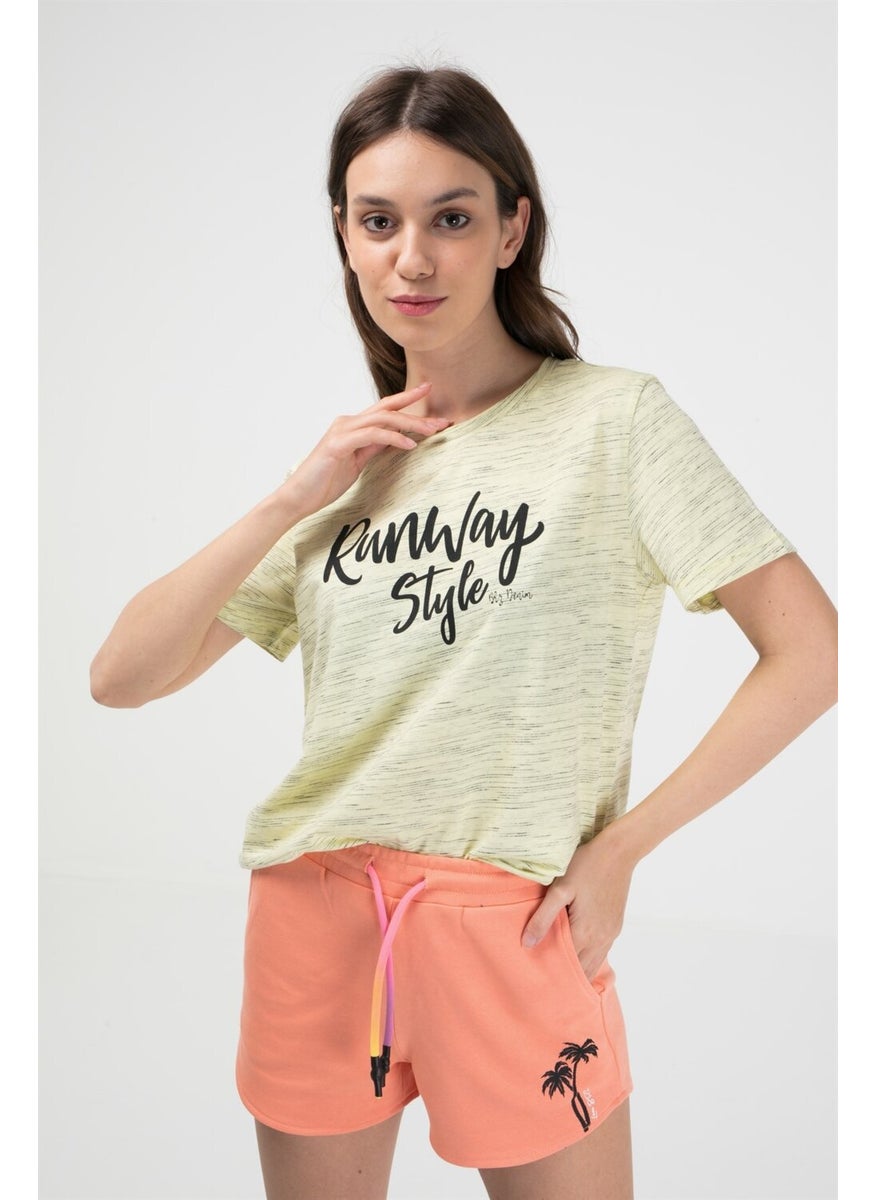 Yellow Color Black Fleece Women's Short Sleeve T-Shirt