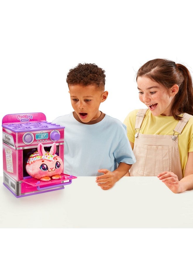 Cinnamon Treatz Oven. Mix & Make A Plush Best Friend! Place Your Dough In The Oven And Be Amazed When A Warm, Scented, Interactive, Friend Comes Out! Which Will You Make?