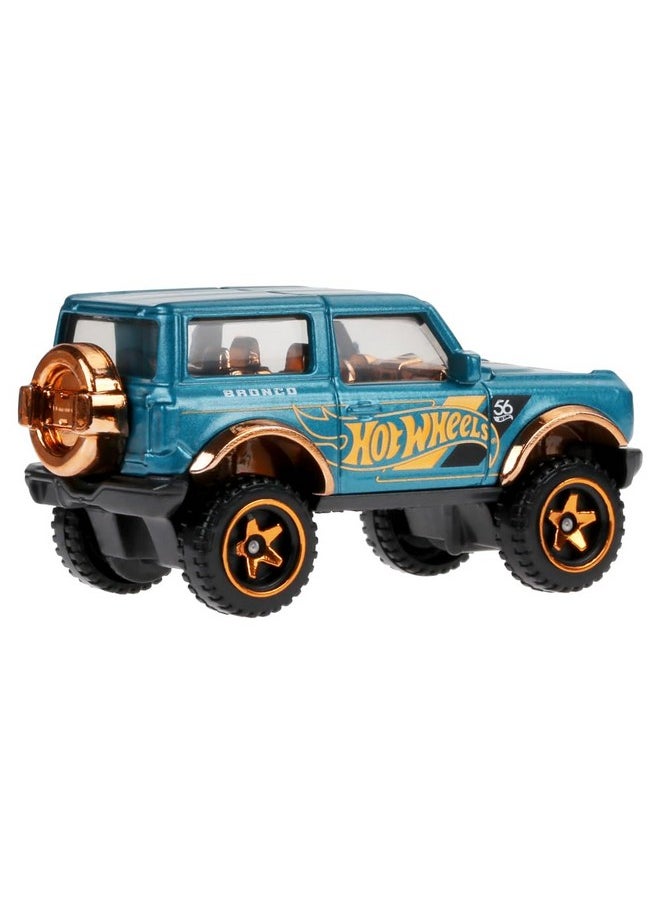 Collectible Die-Cast Vehicle - '21 Ford Bronco Sport Utility Car - Teal And Gold - Hdh54-3/6