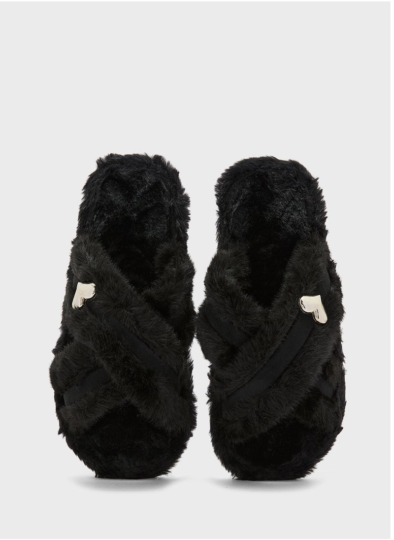 Heart Trim Crossover Fluffy Bedroom Slipper