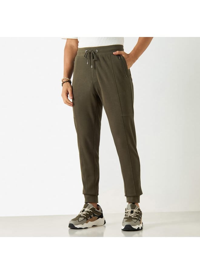 Iconic Solid Slim Fit Joggers with Drawstring Closure and Pockets