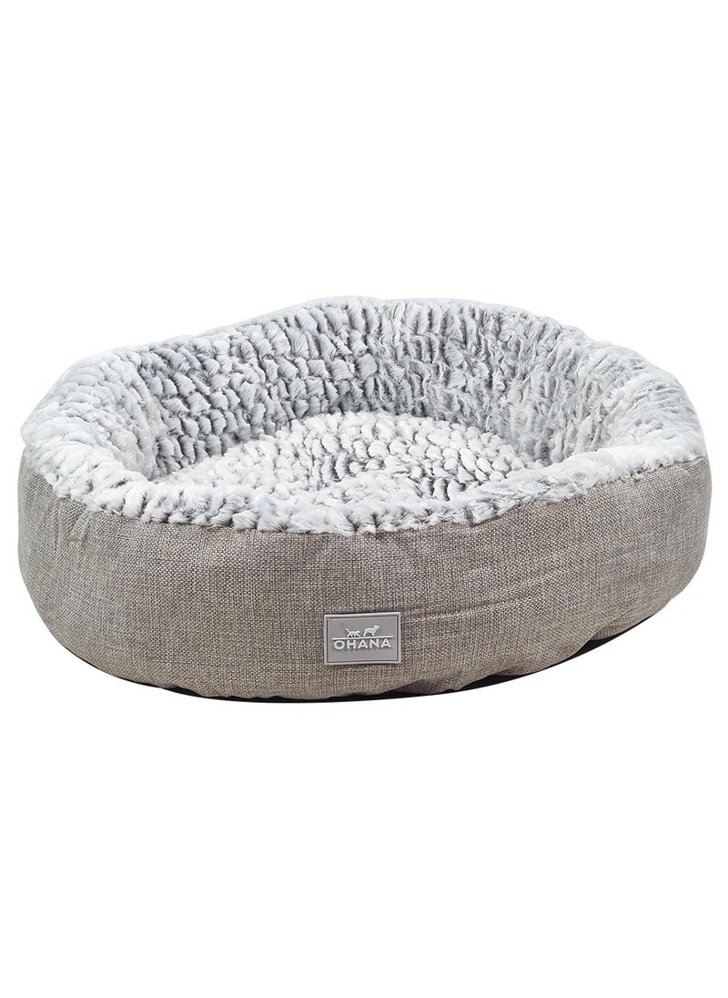 Pet bed with Non-slip base, Machine washable, Breathable, and Soft plush material, Indoor bed cushion for small to medium dogs, Round shape pet bed 60 cm (Beige)