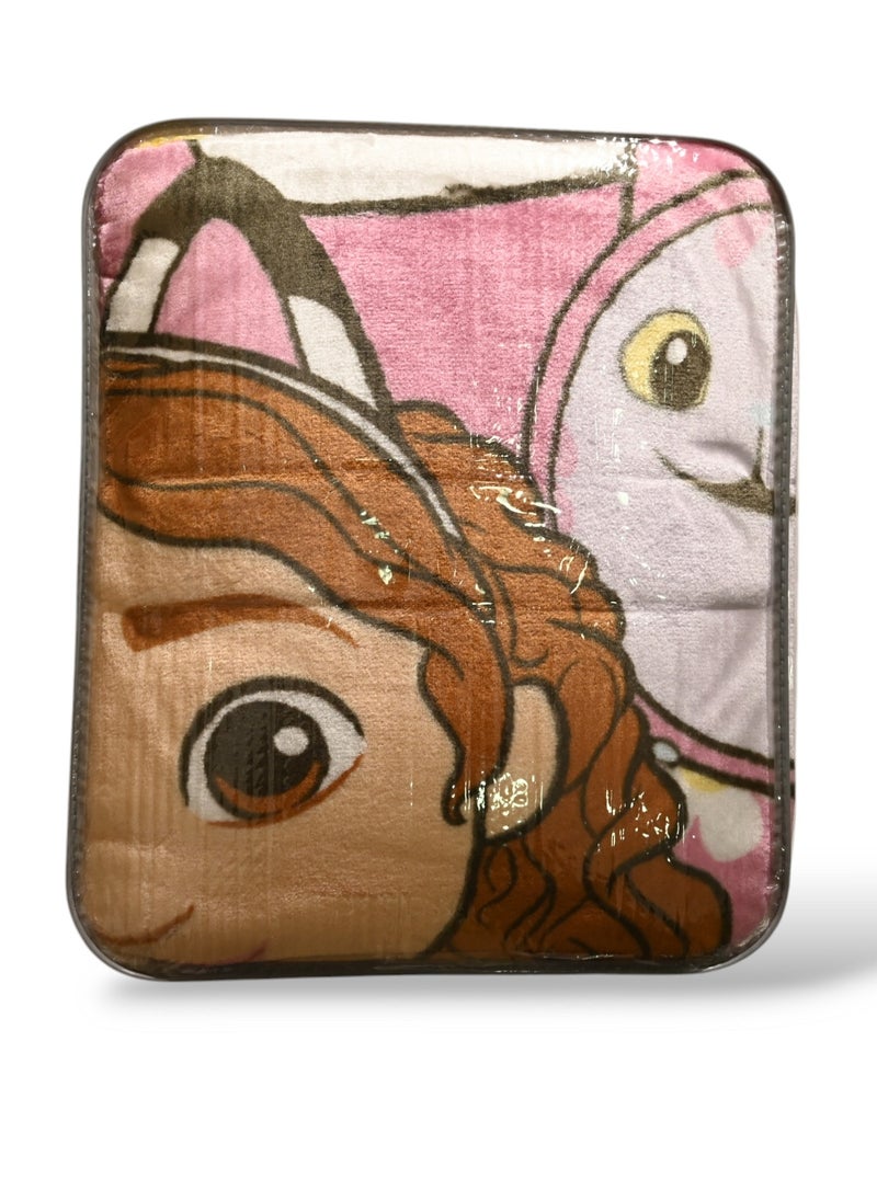 Gabby Doll House Raschel Blanket - 160 x 220 cm, 100% Polyester, 2200 grams