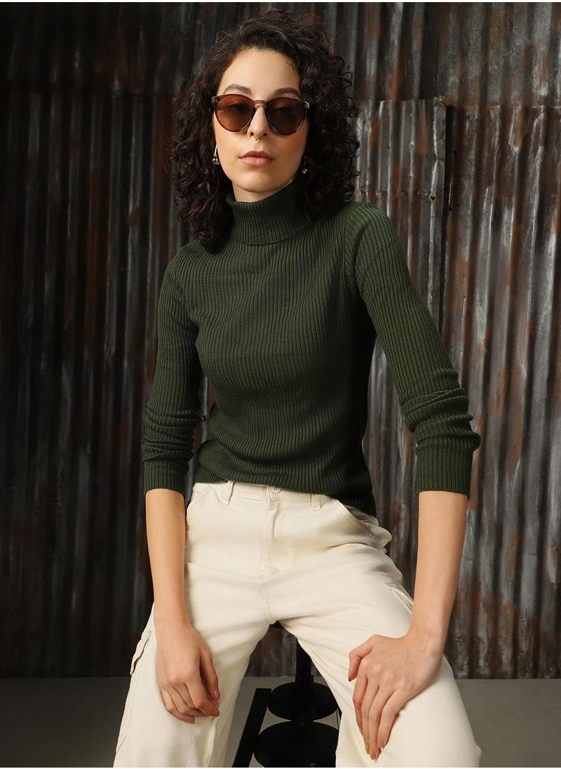 Women's Dark Green 100% Acrylic Solid Regular Fit Sweater