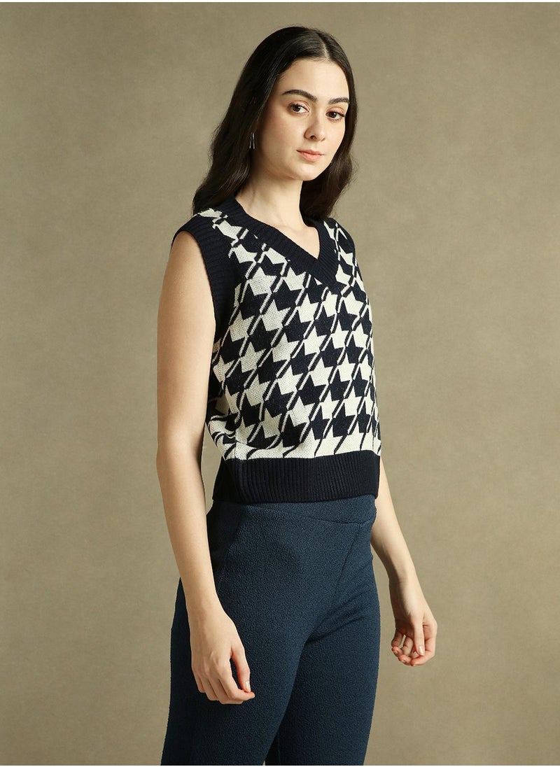 Women's Navy 100% Acrylic Textured Regular Fit Sweater