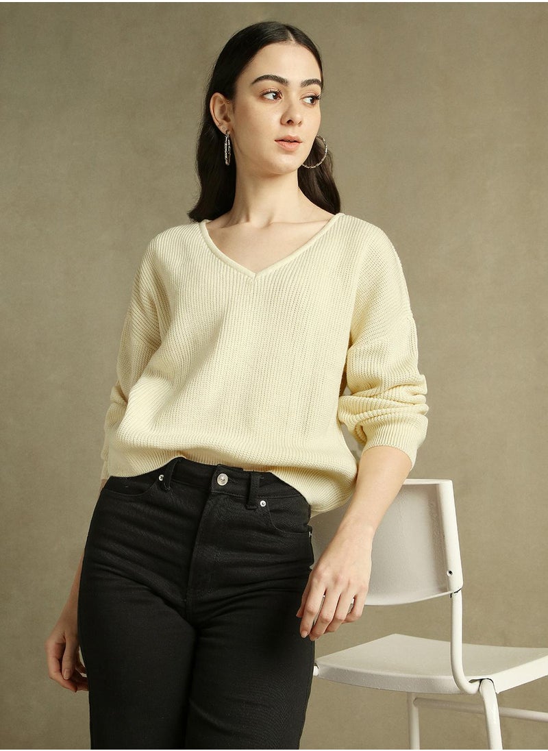 Women's Off White 100% Acrylic Solid Regular Fit Sweater