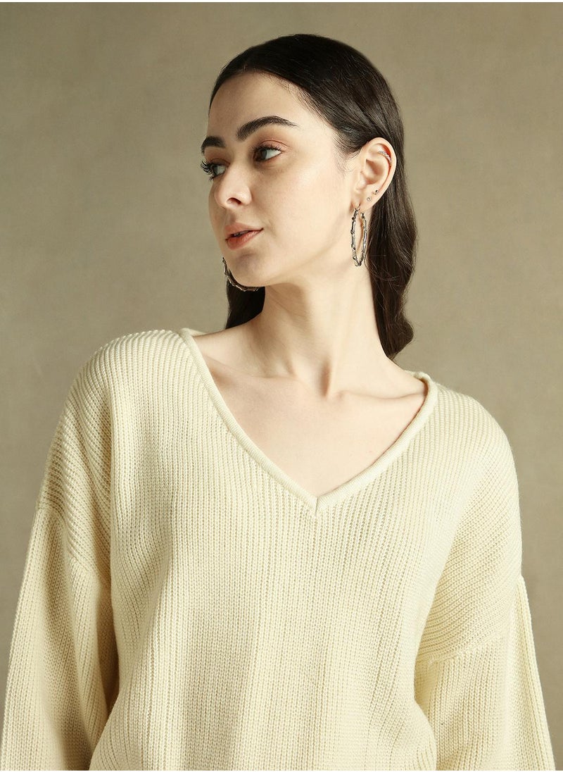 Women's Off White 100% Acrylic Solid Regular Fit Sweater