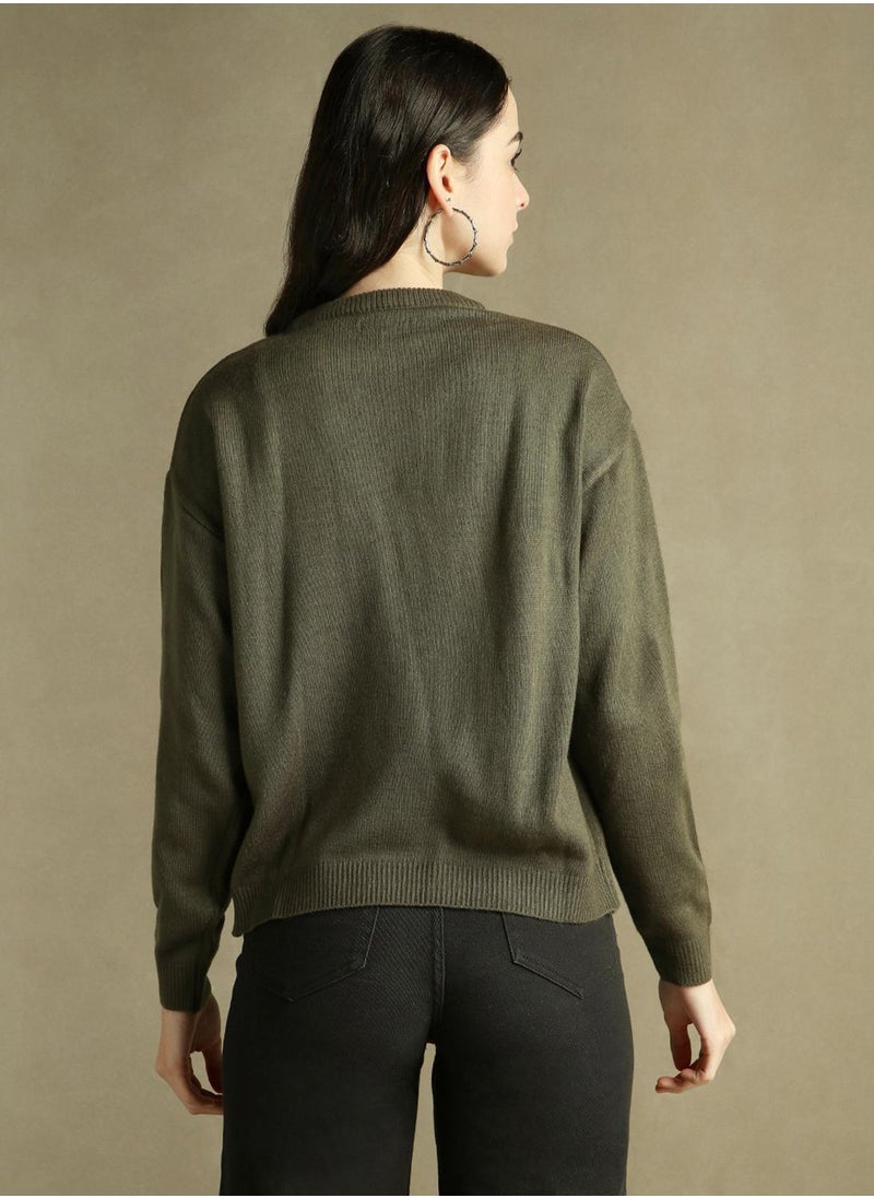 Women's Olive 100% Acrylic Solid Regular Fit Sweater