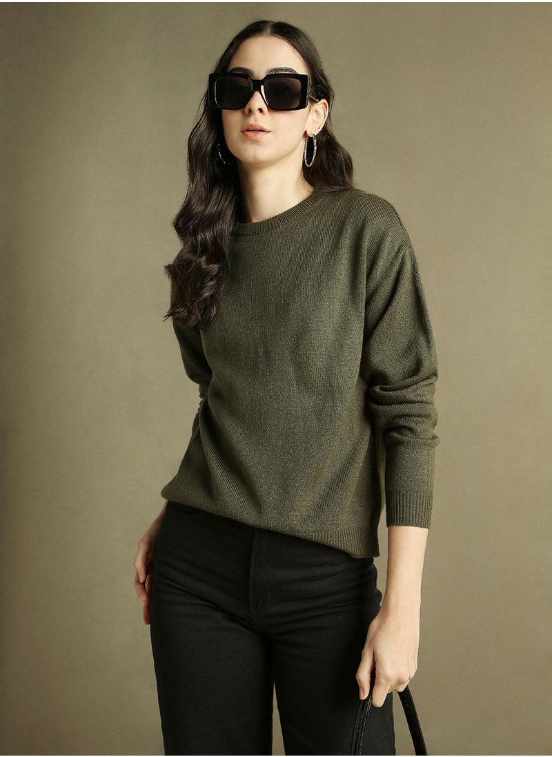 Women's Olive 100% Acrylic Solid Regular Fit Sweater