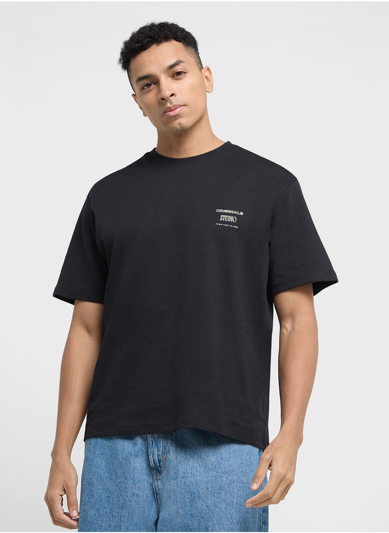 Jorlucca Graphic  Crew Neck T-Shirt