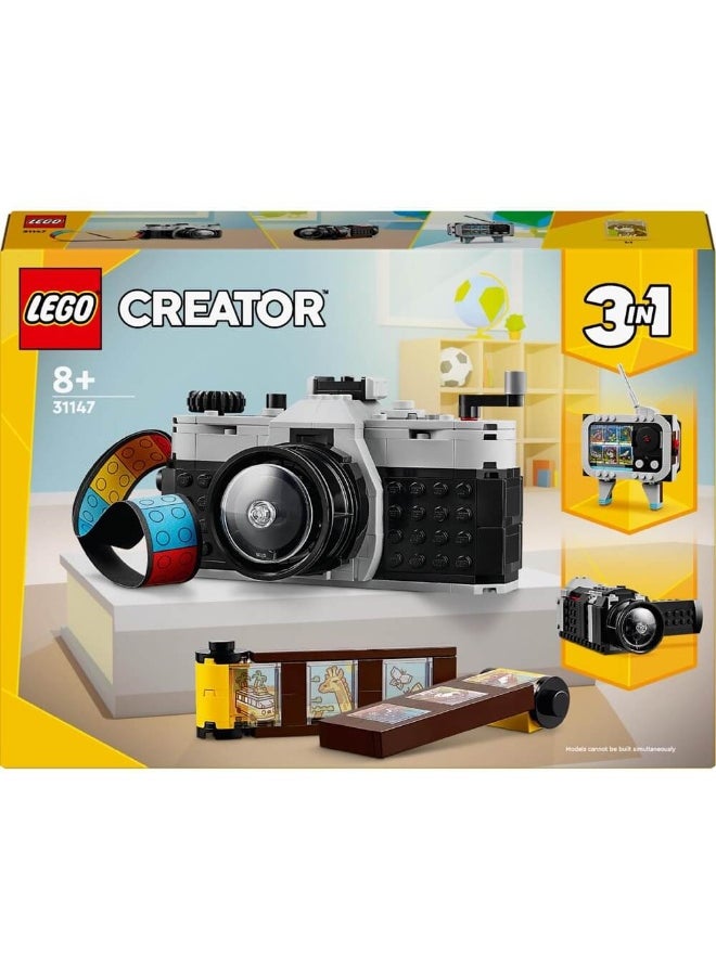 Creator Retro Camera 3-In-1 Toy 31147 Building Set (261 Pieces)