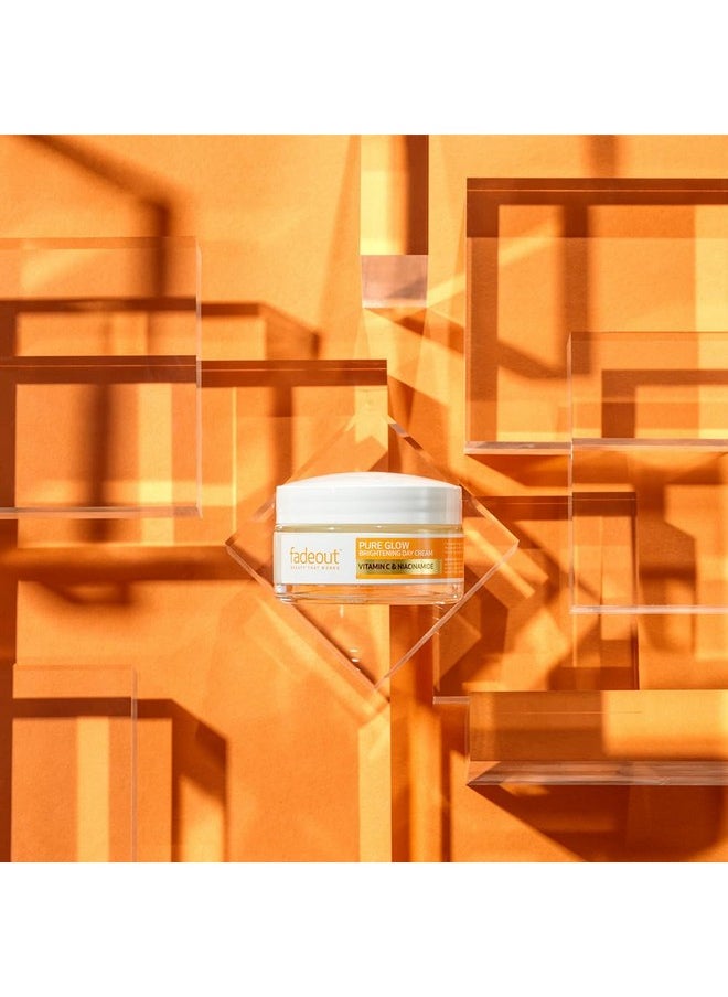 Pure Glow Brightening Day Cream With Vitamin C, Pink Pomelo And Niacinamide | Face Cream | Moisturizer 50Ml