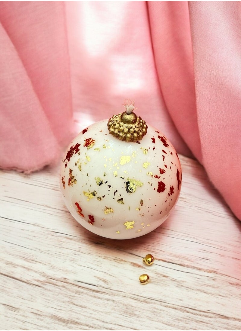 Big Golden Specks Christmas Ball Candle – Luxurious Scented Candle for Elegant Holiday Decor and Gifts