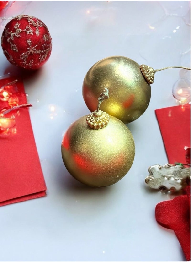 Big Golden Specks Christmas Ball Candle – Luxurious Scented Candle for Elegant Holiday Decor and Gifts