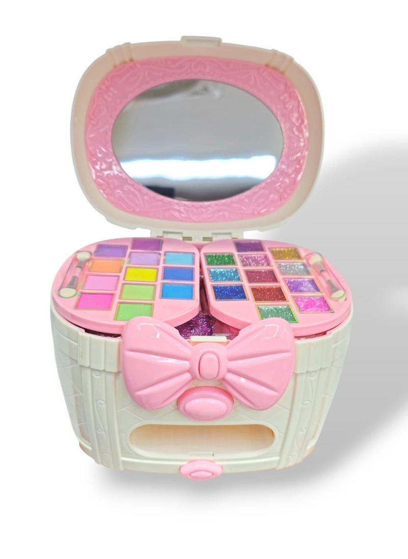 Little Glamour Makeup Kit.