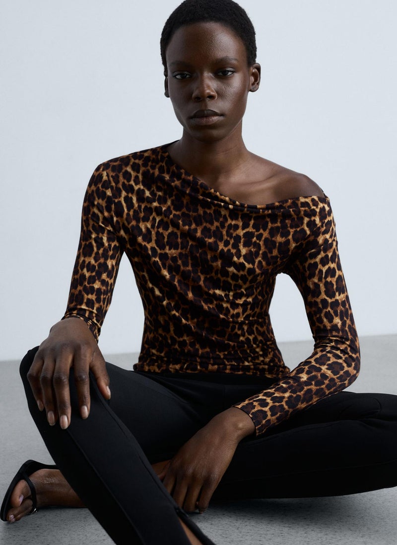 Asymmetrical Neck Leopard T-Shirt