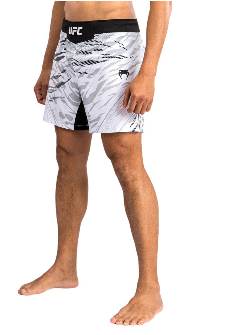 UFC FUSION BY VENUM AUTHENTIC FIGHT NIGHT FIGHTSHORTS WHITE