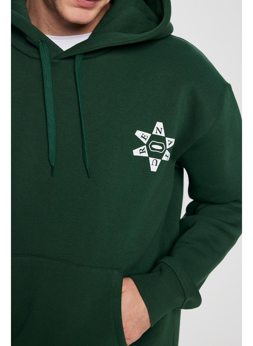 Oversize Wide Cut Cotton Soft Textured Polar Fleece Printed Green Hooded Sweatshirt