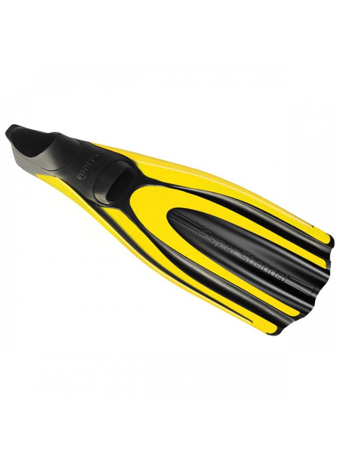 Mares Avanti Super-Channel Full Foot Fins - Blue, 6.5/7.5