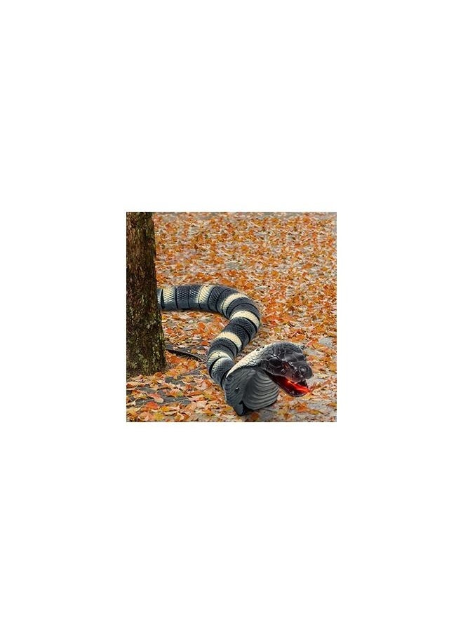 Remote Controlled Wireless Flexible Realistic Fast Moving Naga Cobra Snake Toy 44x6.5cm，Realistic Cobra Prank Party Essential, Rechargeable Animal Toy