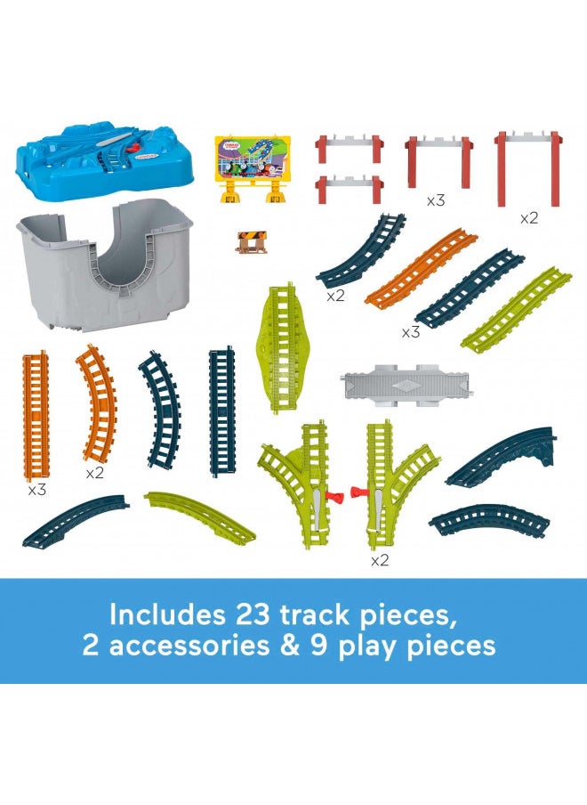 Thomas & Friends Toy Train Tracks Set, Connect & Build Bucket, 34-Piece Expansion Pack for Diecast & Motorized Trains, Age 3+ Years