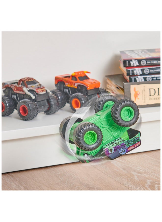 Monster Jam, 2-Pack Official Grave Digger and El Toro Loco Clip & Flip Monster Trucks, 1:43 Scale Kids Toys for Boys