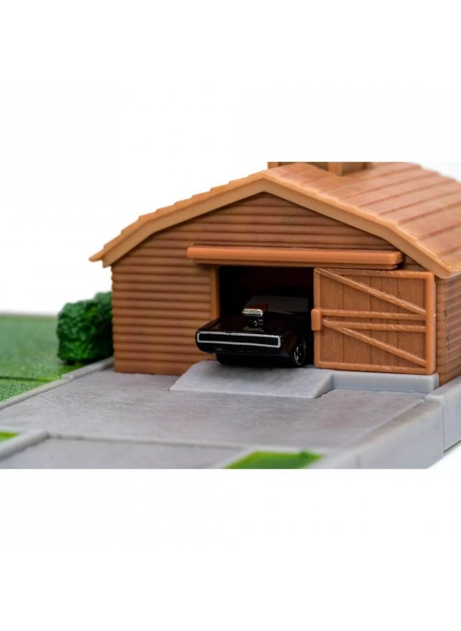 Jada Toys Fast & Furious Nano Hollywood Rides Dom Toretto's House Display Diorama with Two 1.65