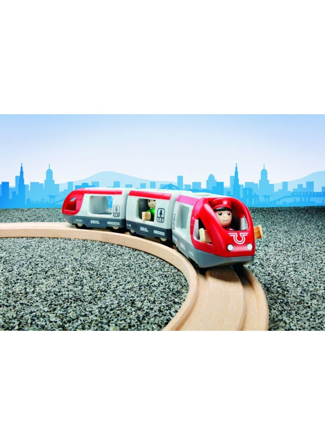 BRIO World - 33505 Travel Train | 5 Piece Train Toy for Kids Ages 3 and Up