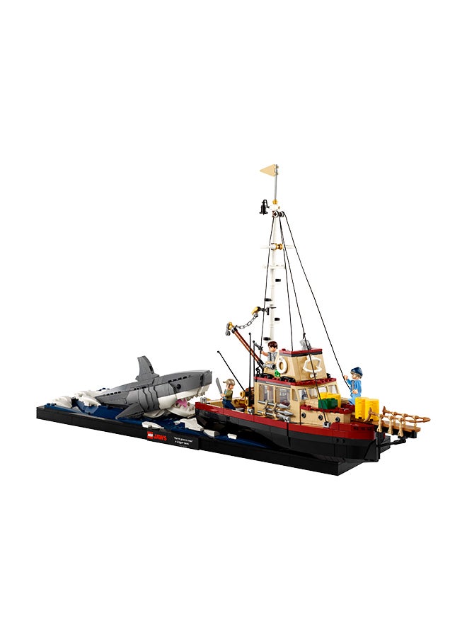 Cool, collectible, LEGO brick-built Jaws film memorabilia