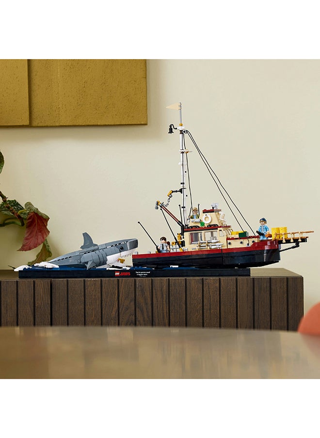 Cool, collectible, LEGO brick-built Jaws film memorabilia