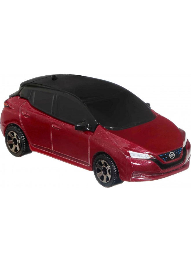 Matchbox Cars, Mbx Electric Drivers 12-Pack, Set of 12 Toy Electric Vehicles in 1:64 Scale, Plastic Free Packaging (Styles May Vary)