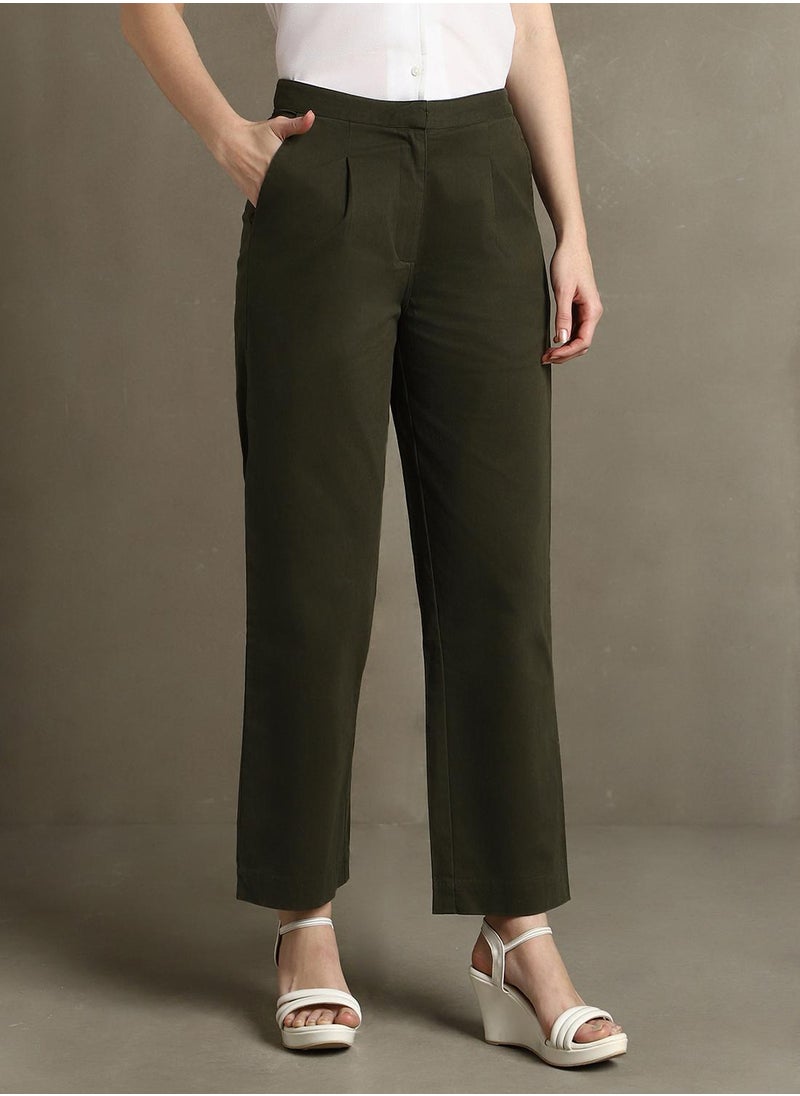 Women's Olive Cotton Blend Solid Full Length Chinos Straight Fit Trouser