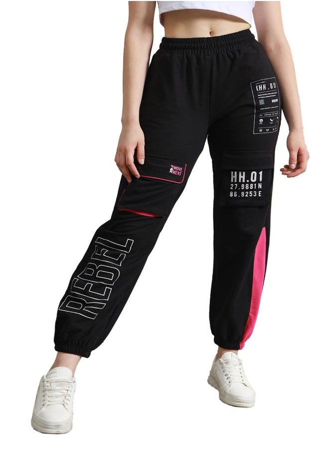 Women's Black Cotton Blend Printed Full Length Cargo Regular Fit Trouser
