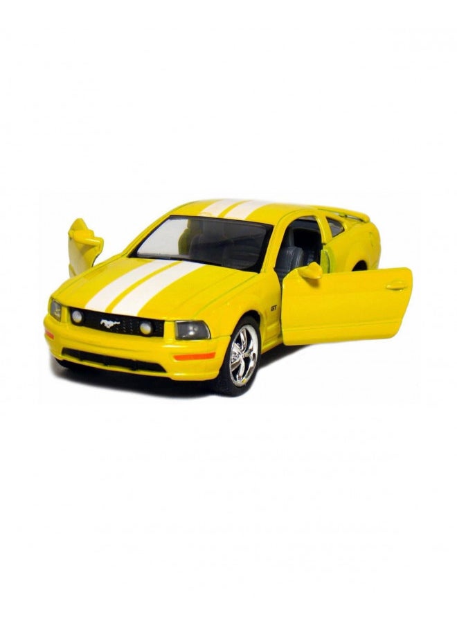 KiNSMART 2006 Ford Mustang GT Hardtop 1/38 Scale Diecast Car (Yellow)