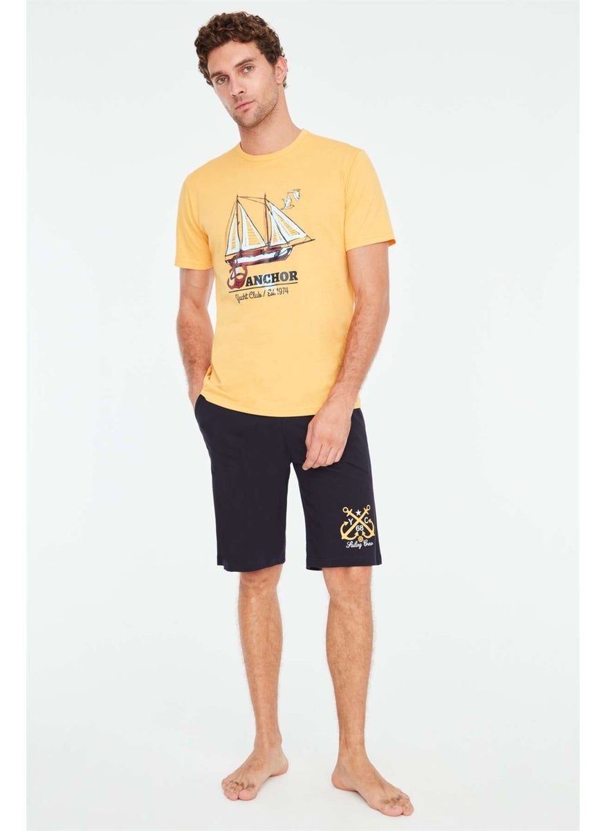 - Men's Yellow T-Shirt Shorts Set