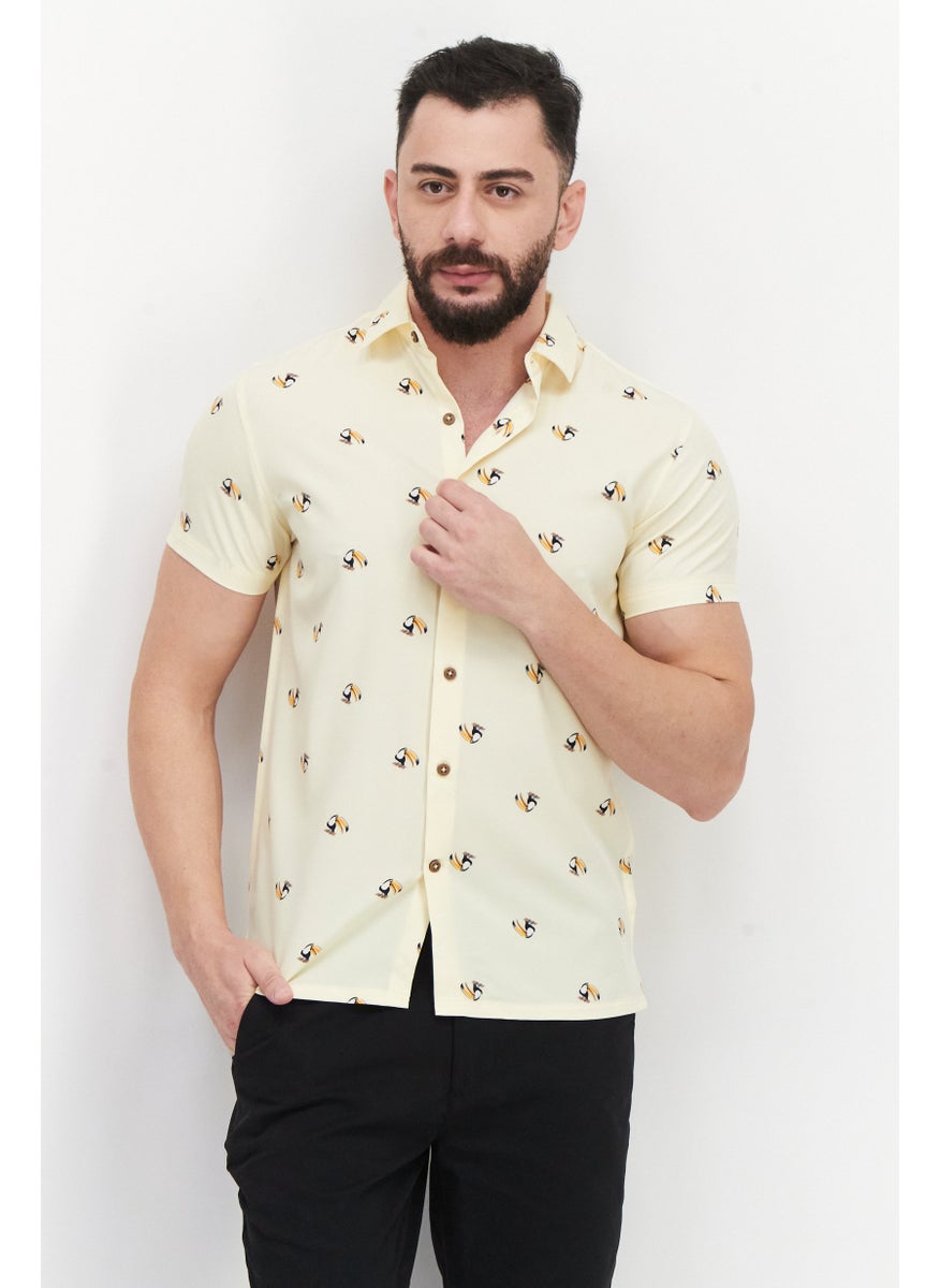 Men Regular Fit Short Sleeves Allover Print Casual Shirt, Light Yellow