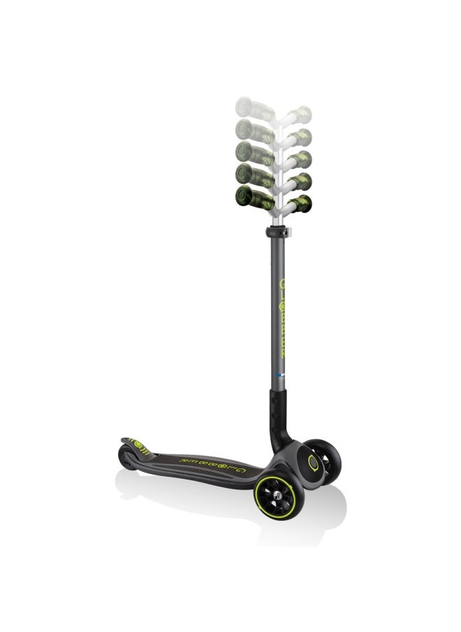 Globber Master Prime 3-wheel Kick Scooter Light Grey