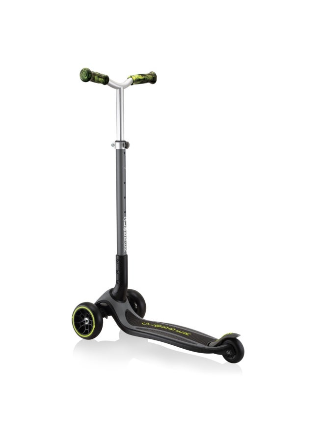 Globber Master Prime 3-wheel Kick Scooter Light Grey